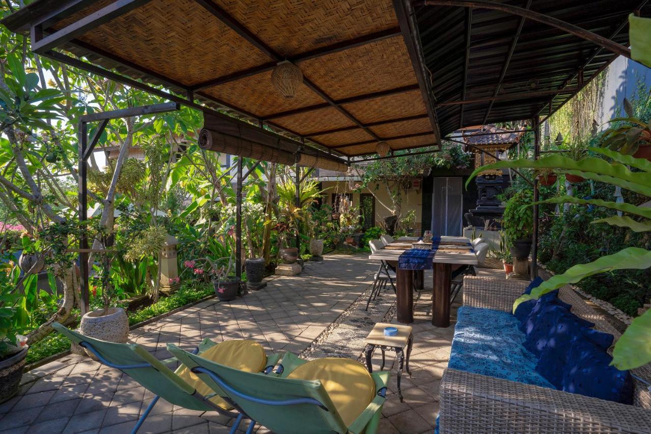 Terrace Garden Homestay And Spa Jimbaran Exterior foto